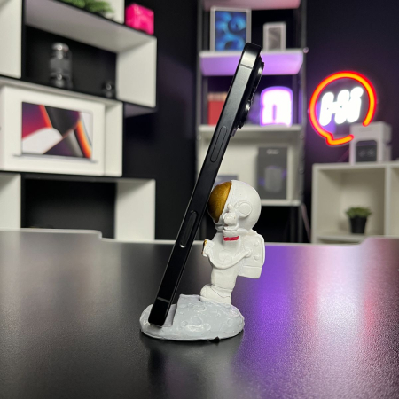 Trade in Apple iPhone 16 Pro 256Gb Black Titanium IMEI: 0819